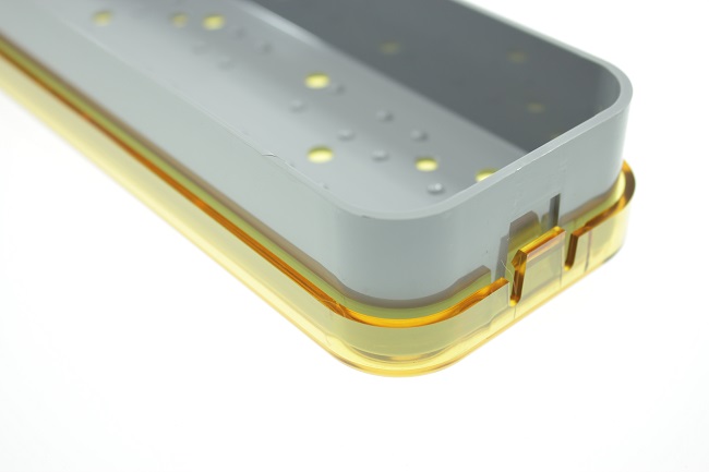 Contenitori/tray Steriplastik per sterilizzare le ottiche completo di supporti in silicone, dettaglio fondo con coperchio cod. LDS142 e LDS143