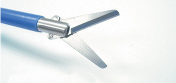 Dettaglio forbice con punta retta monouso per laparoscopia cod. IMS337A