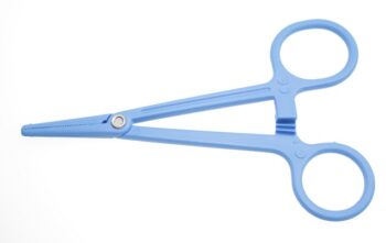 Pinza emostatica Kelly 13,5 cm sterile