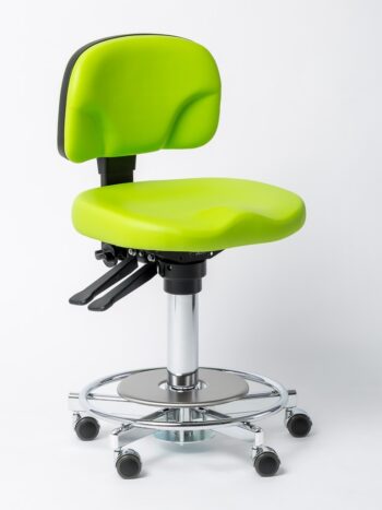 Seggiolino ergonomico con schienale altezza regolabile da 43 a 57 cm